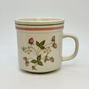 Strawberry Patch by Newcor Stoneware 8 oz Cup Vintage Mug